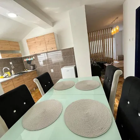 Ms Apartman *